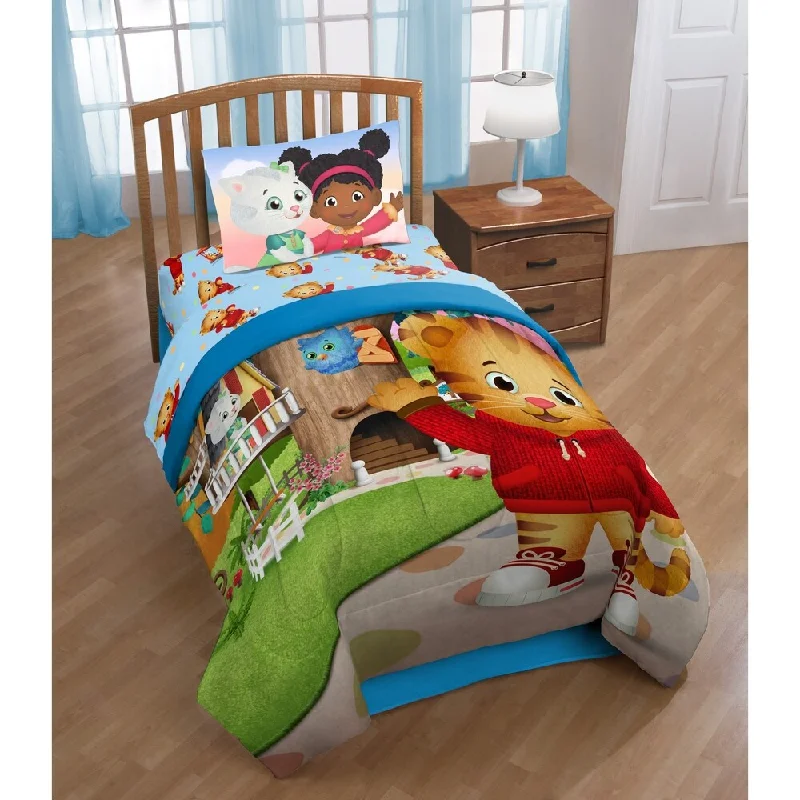 PBS Kids Daniel Treehouse Reversible Twin Comforter