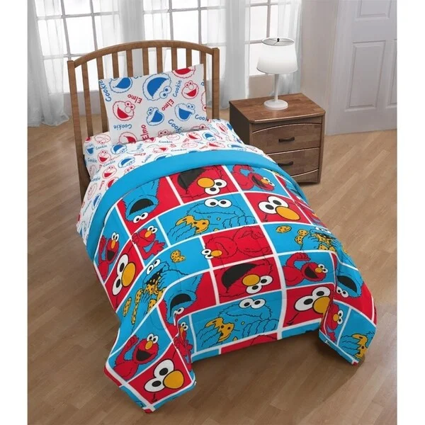 Sesame Street Elmo Cookie Squares Reversible Twin Comforter